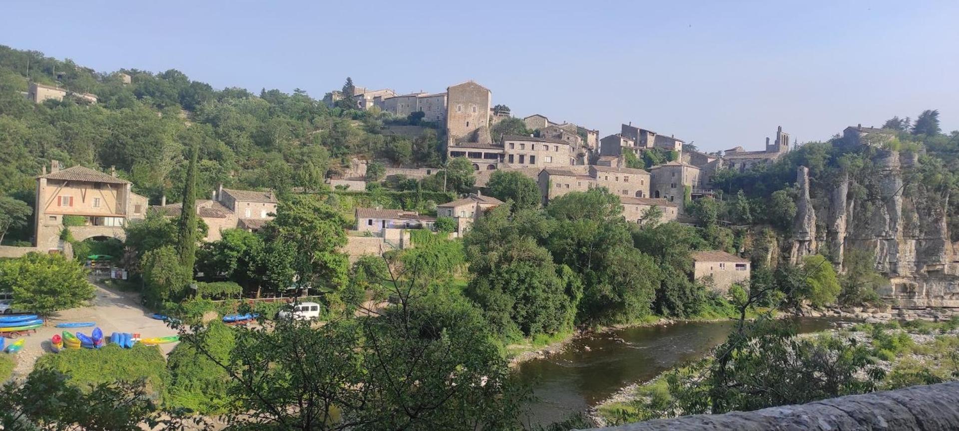 Maison Pierre Et Voute Au Coeur Du Village Balazuc Εξωτερικό φωτογραφία