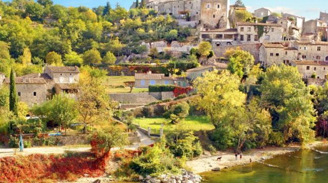 Maison Pierre Et Voute Au Coeur Du Village Balazuc Εξωτερικό φωτογραφία