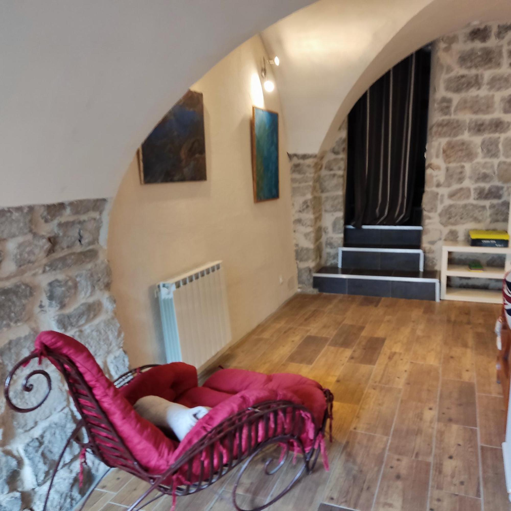 Maison Pierre Et Voute Au Coeur Du Village Balazuc Εξωτερικό φωτογραφία